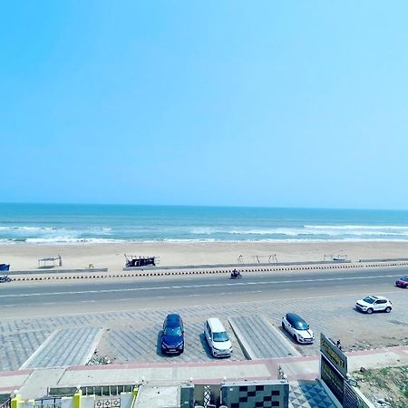 A Luxury Hotel - T - B - Suite Near Sea Beach And Temple - Fully Air Conditioned Hotel At Prime Location - Beach Front And Near Temple - Hygiene & Spacious Room - With Wifi- Restaurant- Lift- And- Parking - Best Hotel In Puri Exterior foto